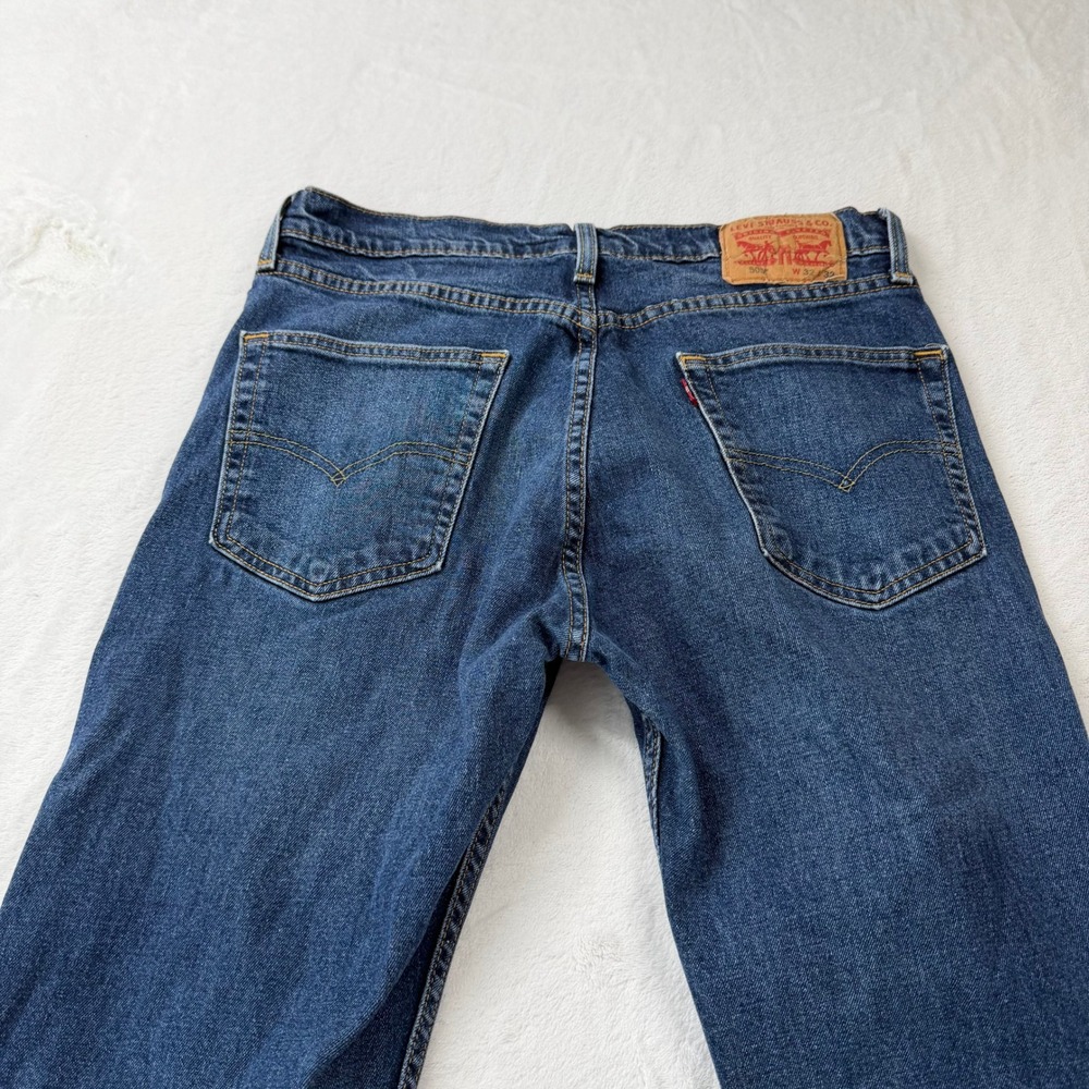 Levi's 505 Regular Fit Jeans Mens 32x32 Blue Good Medium Wash Straight Leg - Picture 7 of 13